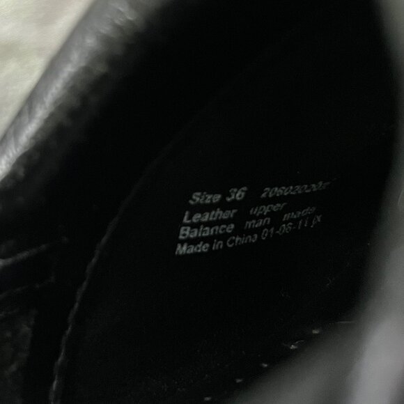 Dansko Leather Professional Clogs - Picture 3 of 9